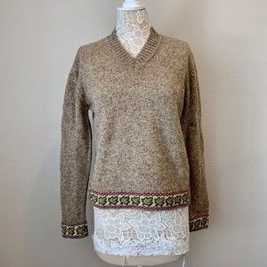 Woolrich Vintage Women's Tumbleweed Tan V Neck Sweater with Leaf Print Medium